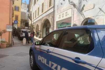 Orrore a Spoleto: confessa sul Ponte delle Torri di aver ucciso la moglie, la Procura indaga per femminicidio
