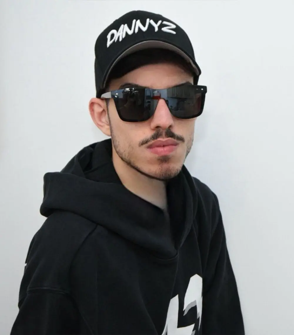 La disabilità non è un limite: "Sempre Più Su", il nuovo singolo di DannyZ, il rapper che ha imparato a camminare due volte
