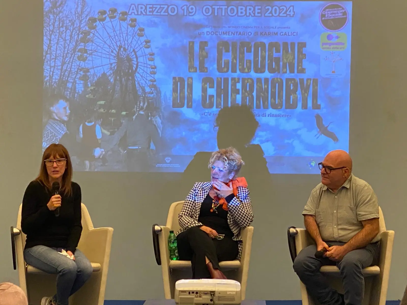 Arezzo accoglie con calore la première toscana di "Le Cicogne di Chernobyl", il primo film dedicato alla generosità delle famiglie italiane