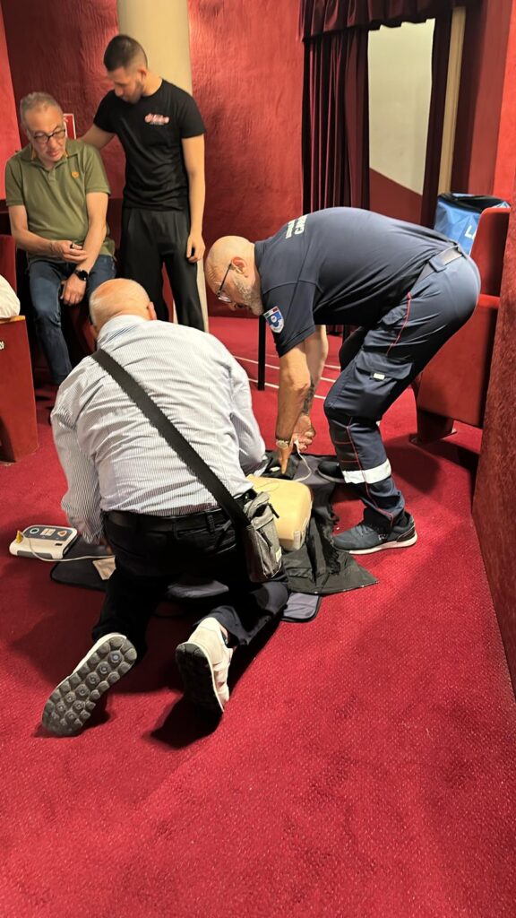 A Palermo il terzo corso di formazione BLSD per i militari dell’Arma, grazie alla sinergia tra SIM Carabinieri Sicilia, Associazione Nazionale Carabinieri e Teatro Al Massimo