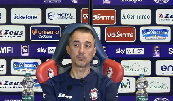 Crotone–Foggia, mister Longo alla vigilia: “Serve fame e continuità. Picerno solo un incidente” Video