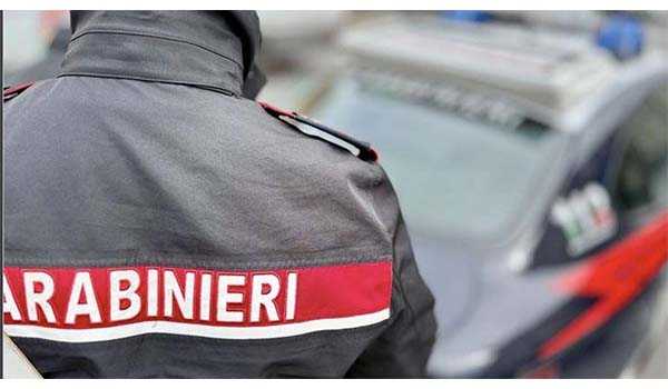 Minorenne denuncia violenza di gruppo in spiaggia: accertamenti in corso a Lido di Classe