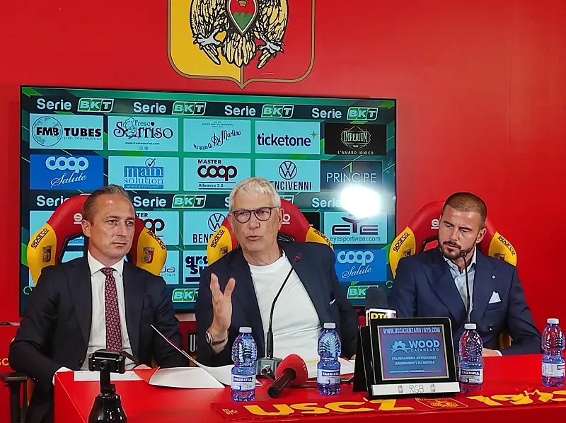 Calciomercato Catanzaro: dopo Di Francesco si lavora su Gelli e un nuovo bomber