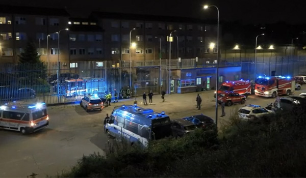 Rivolta e tentata fuga nel carcere di Como: un detenuto grave e quattro feriti