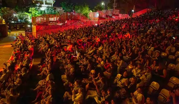 Reggio Calabria si “Cura” con l'eterno: i trionfi firmati Coro Lirico Siciliano nel dittico musicale celebrativo di Battiato e Dalla