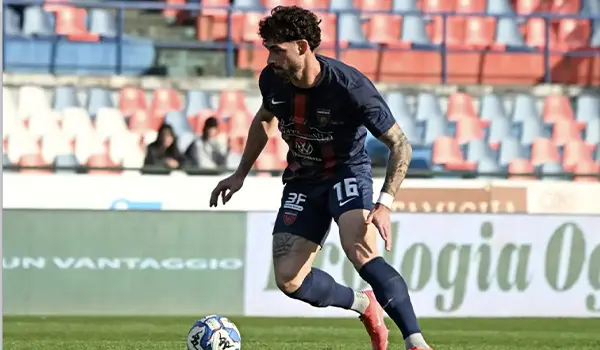 Calciomercato Serie B: Ricciardi piace al Catanzaro, ma Avellino e Cosenza trattano. Attenta anche la Reggiana