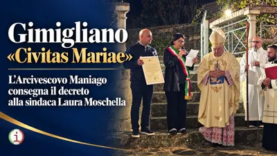  Gimigliano “Civitas Mariae”: l'Arcivescovo Maniago consegna il decreto alla sindaca Laura Moschella