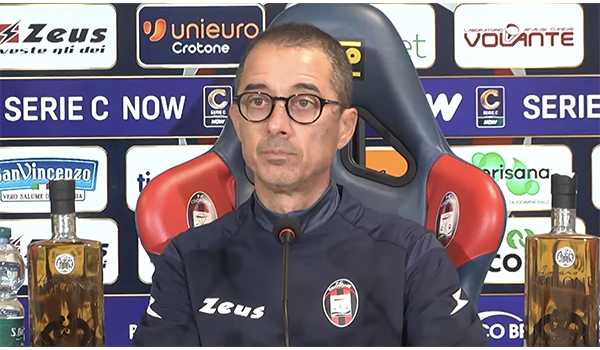 Crotone - Monopoli, Mister Longo: "Il sogno ha sempre fame" (Video)