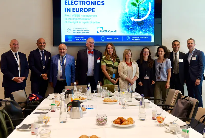 L'elettronica circolare in Europa: il Parlamento europeo ospita un confronto su riparazione ed economia circolare