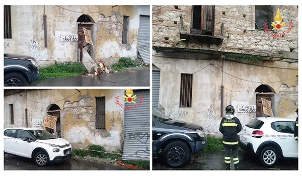 Catanzaro, edificio pericolante nel centro storico: intervento urgente dei Vvf in via Carlo V