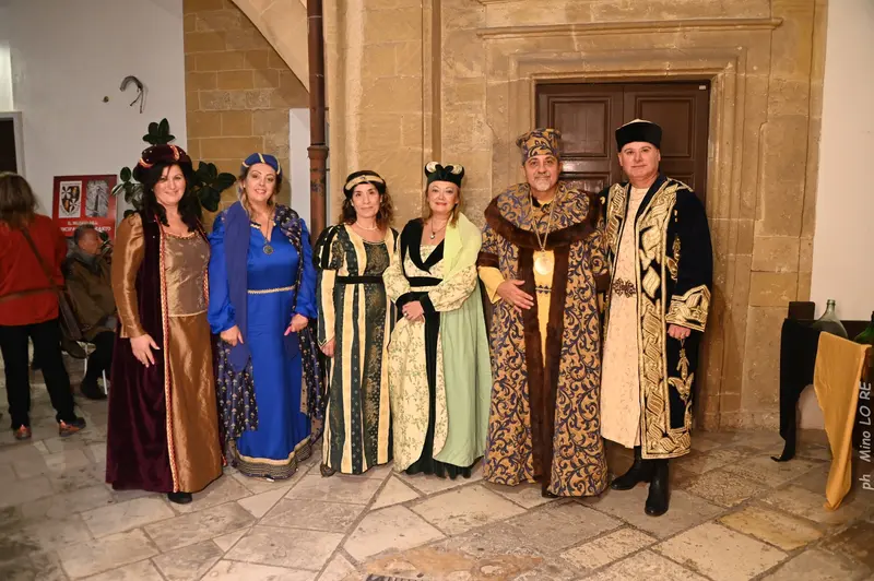   STORIA, MUSICA E MAGIA: A MANDURIA IL NATALE È MEDIEVALE