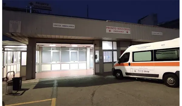 Botti di Capodanno a Lamezia: feriti un bambino di 8 anni e una donna