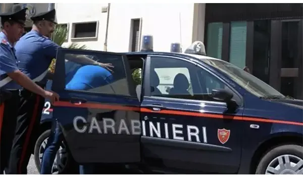 Schiaffi e insulti alla moglie, arrestato 48enne a Cirò Marina