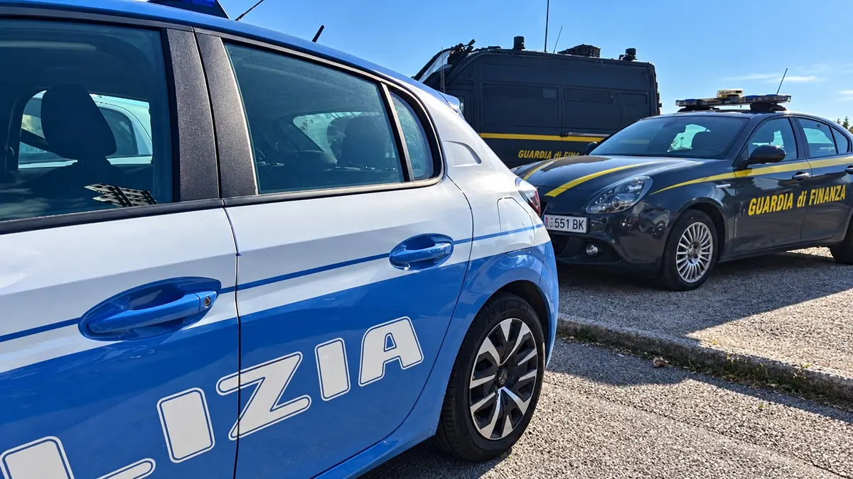 Crotone, maxi operazione interforze contro la 'ndrangheta: sanzioni per 27mila euro e un'attività chiusa