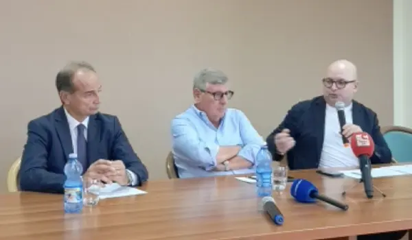 Conferenza stampa Cosenza Calcio: visione, rispetto e futuro con Lupo e Buscè