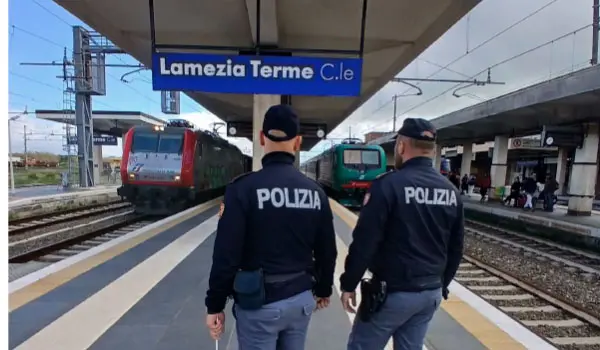 Lamezia Terme, operazione “Viaggiare Sicuri”: controlli in stazione e segnalazione per possesso di hashish