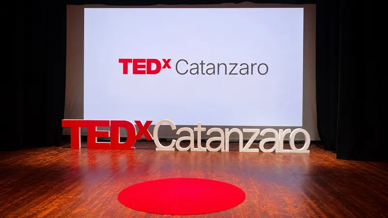 Torna il TEDxCatanzaro: al Cinema Teatro Comunale la nuova edizione sul tema “Legami”