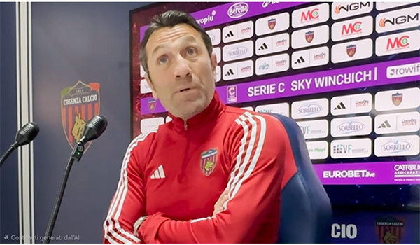 Cosenza-Foggia 1-0, Buscè analizza la vittoria: “Mentalità, umiltà e gruppo fanno la differenza”