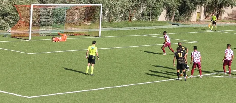 Ardore-Calcio: un pari di “rigore” per gli amaranto (1-1) che frenano la forte Vigor Lamezia.