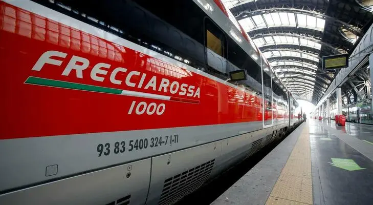 Guasto tecnico sulla linea Alta Velocità: ritardi fino a 70 minuti, tecnici al lavoro per ripristinare la circolazione