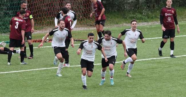 Ardore-Calcio: il derby jonico va all’Academy Ardore (2-1), che scavalca in classifica il Roccella.