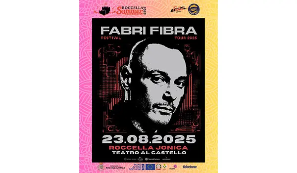 Roccella Summer Festival 2025, il 23 agosto al Teatro al Castello di Roccella Jonica arriva Fabri Fibra