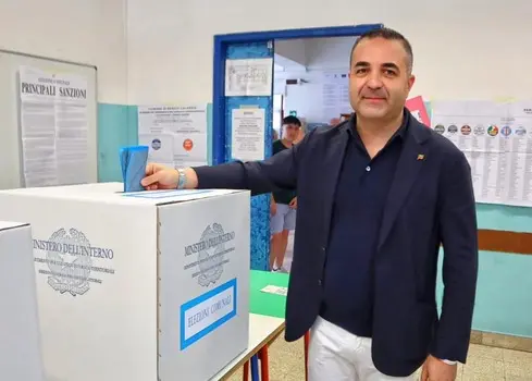 Reggio Calabria: la città volta pagina. Francesco Cannizzaro (centrodestra) nuovo Sindaco con quasi il 70% di preferenze.