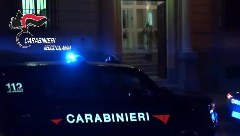 Blitz dei carabinieri: furti di auto e in abitazioni, smantellata banda a Reggio Calabria