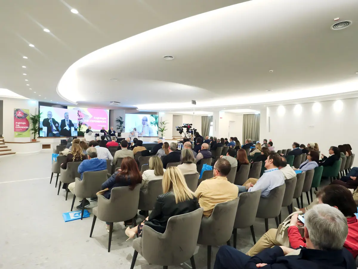 Grande partecipazione e alto profilo scientifico per “Angiologia: The Experiences” a Gizzeria Lido