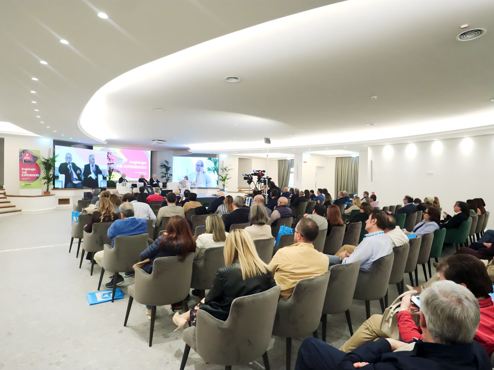 Grande partecipazione e alto profilo scientifico per “Angiologia: The Experiences” a Gizzeria Lido