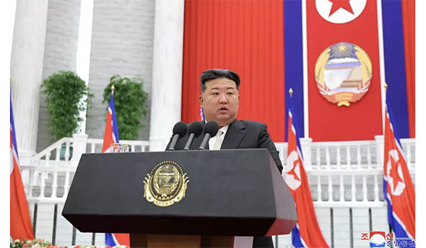 Kim Jong-un: “Rafforzare senza limitazioni le forze nucleari”