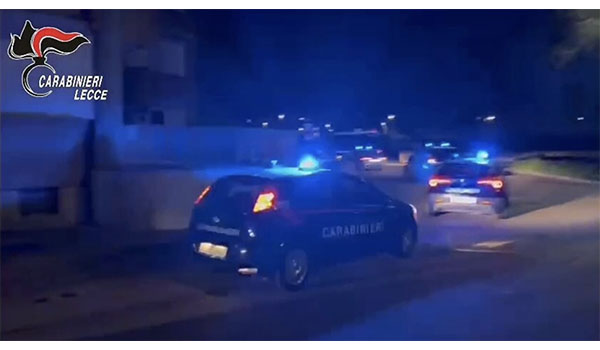 Blitz antimafia nel Salento: maxi operazione dei Carabinieri contro il clan attivo tra Gallipoli e Nardò