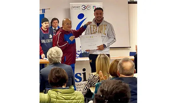 Daniele Luciano premiato con il riconoscimento internazionale “Città di Napoli”