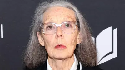 Anne Carson conquista il Nobel per la Letteratura 2026: la poesia che riscrive i confini del mito