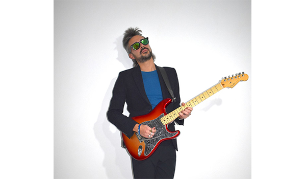 Da Orione a ’o rione: “Gravità Zero” di Eric Mormile è una crociera d’esosfera in puro stile MTV Pop