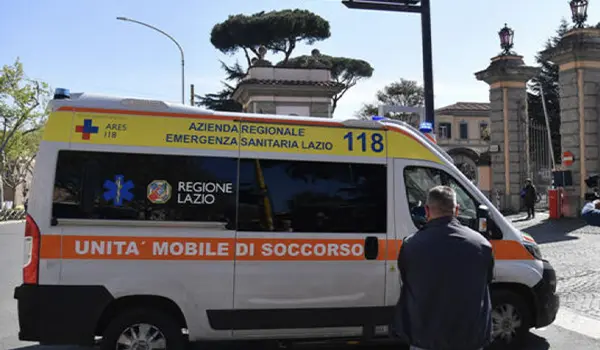 Roma, tragedia in famiglia: è morto il 13enne colpito da un colpo di pistola alla testa