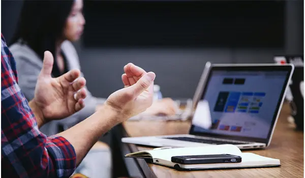 Settimana lavorativa da 4 giorni: a che punto è l'Italia?