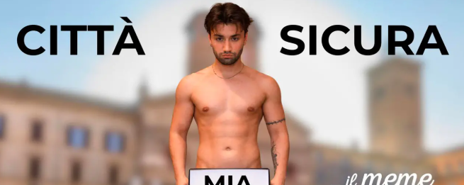 si fotografa nudo per i manifesti sulla sicurezza: il Comune li vieta. L'influencer: "Censura"