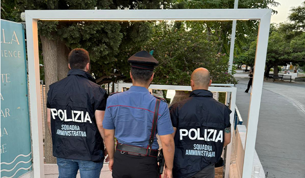 Controlli in una discoteca di Soverato: irregolarità su alcol ai minori e sicurezza, task force interforze in azione