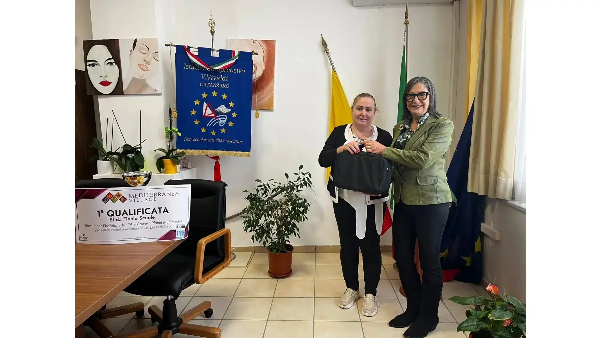 L’IC Vivaldi riceve il kit multimediale "ARS Power" dopo il successo nella prima giornata del contest