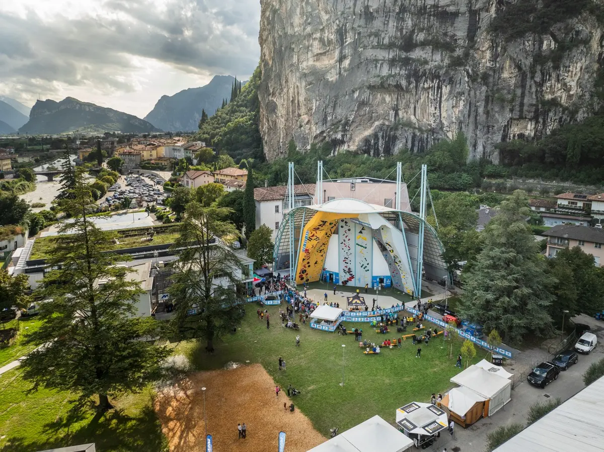 Arco capitale mondiale dell'arrampicata sportiva