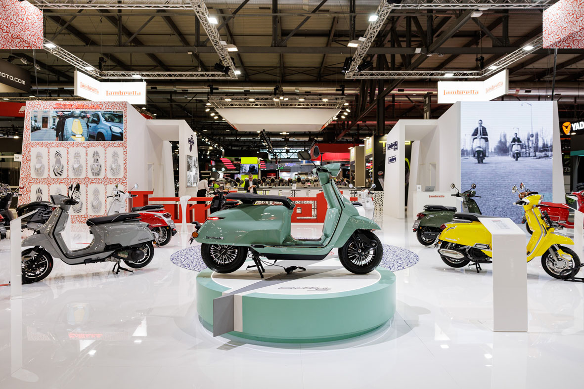 Anteprima mondiale di Elettra S e avvio della produzione della nuova Lambretta J