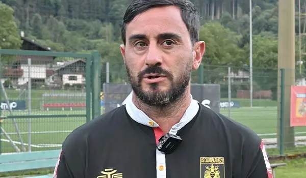 Catanzaro, Aquilani: “Ritiro positivo nonostante le assenze. Il Napoli? Occasione per misurarci” (Video)
