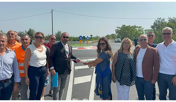 Corigliano-Rossano, la Presidente Succurro inaugura la nuova rotatoria a Thurio sulla SP 253-SP 173. Video