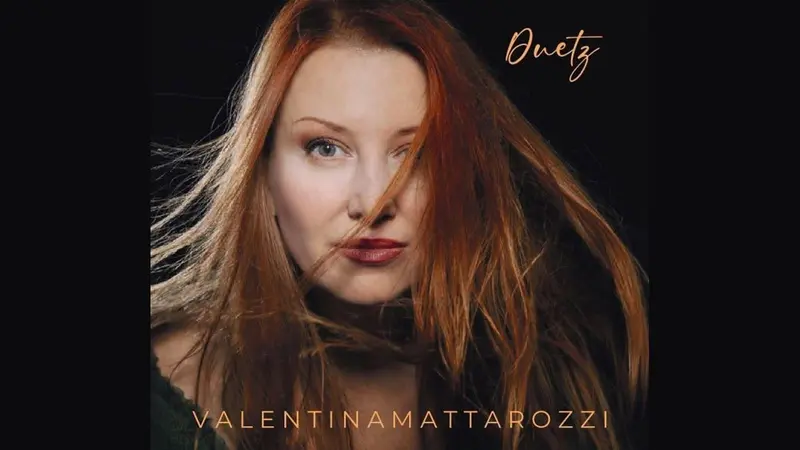 Eleganza ed emozioni in "Duetz" di Valentina Mattarozzi