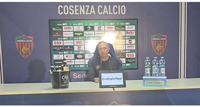 Cosenza-Bari 1-0, Mister Alvini: “Prestazione importante, i ragazzi hanno dato tutto” (Video)