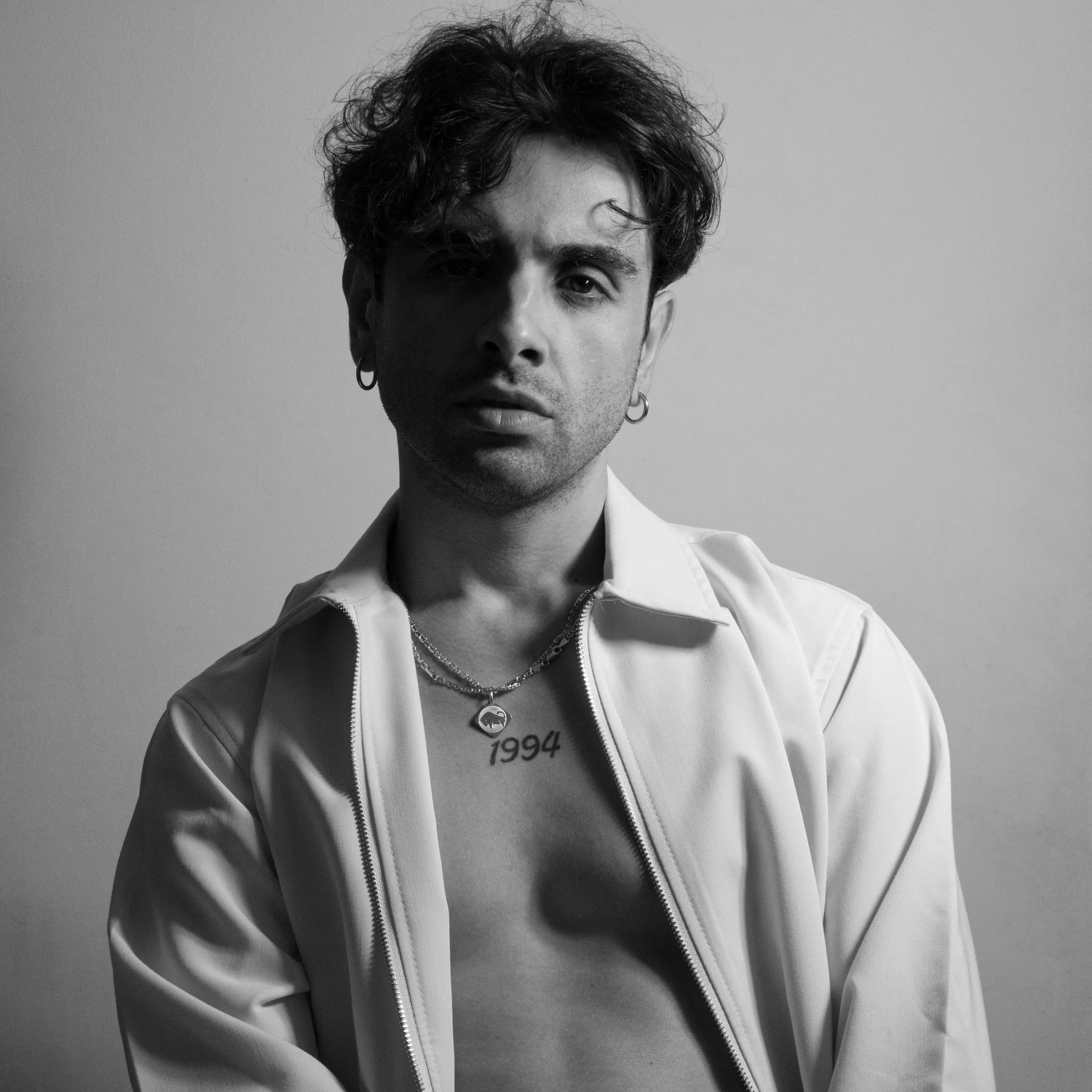 Patrizio Santo torna con "La notte sirene"
