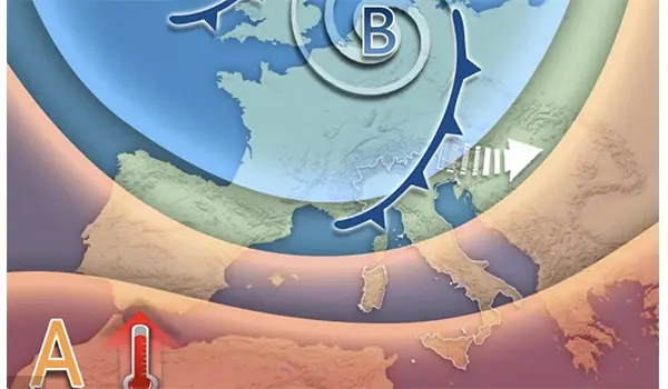 Meteo Italia: perturbazione in arrivo giovedì con piogge, temporali e neve sulle Alpi