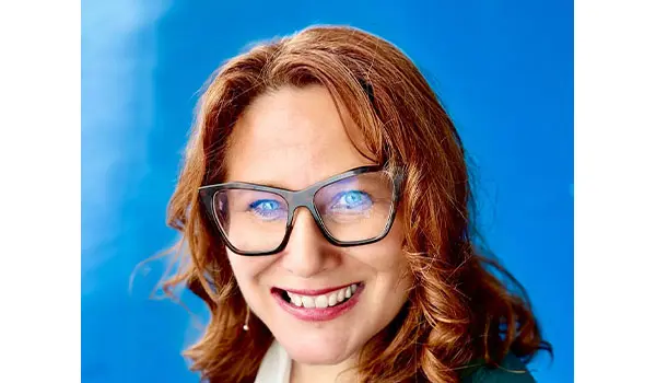 Grazia Di Bari annuncia di volersi candidare con AVS alle prossime elezioni regionali, e si scatena l’inferno