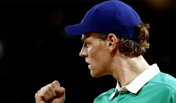 Roland Garros: Sinner batte Rublev 3-0 e vola ai quarti di finale